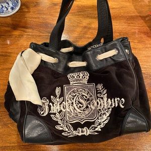Juicy Couture purse. EUC.